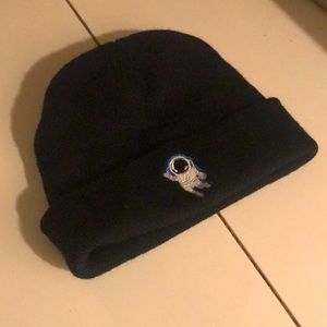 Beenie that’s brand new never worn